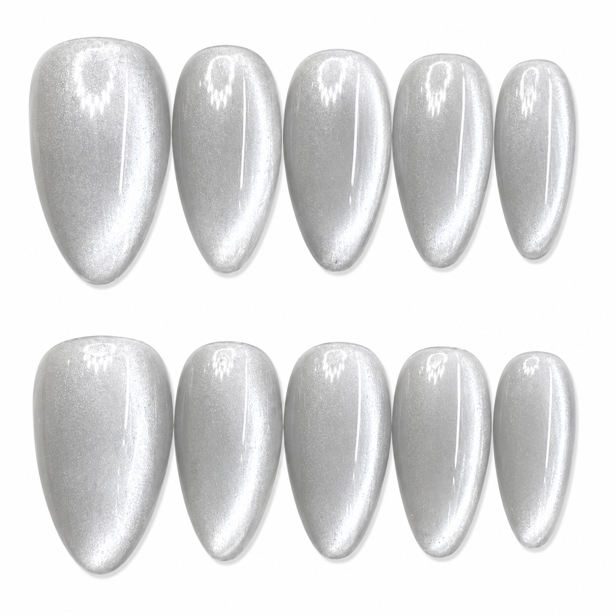 Arctic Silver Velvet Cat Eye Nails