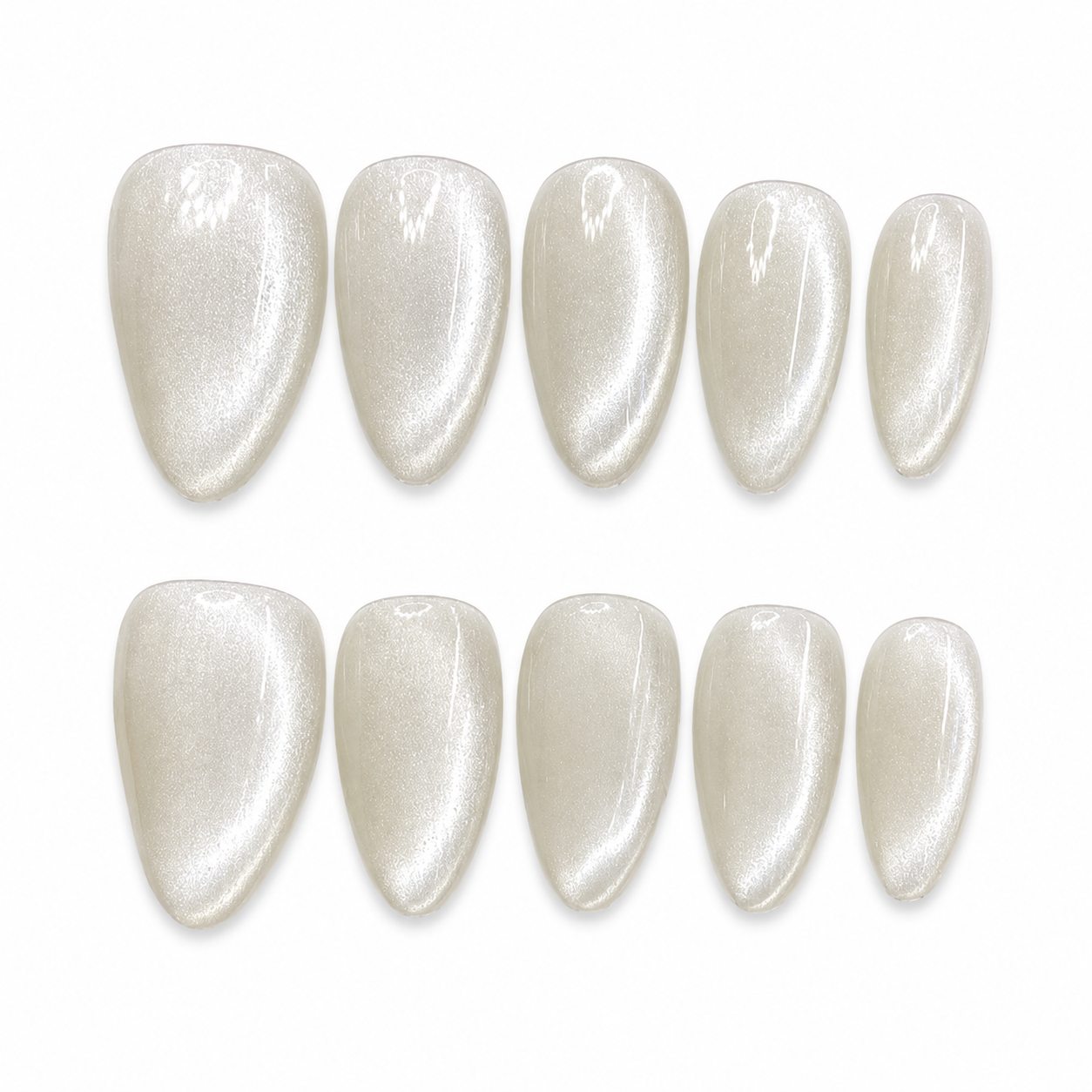 Ivory Velvet Cat Eye Press On Nails