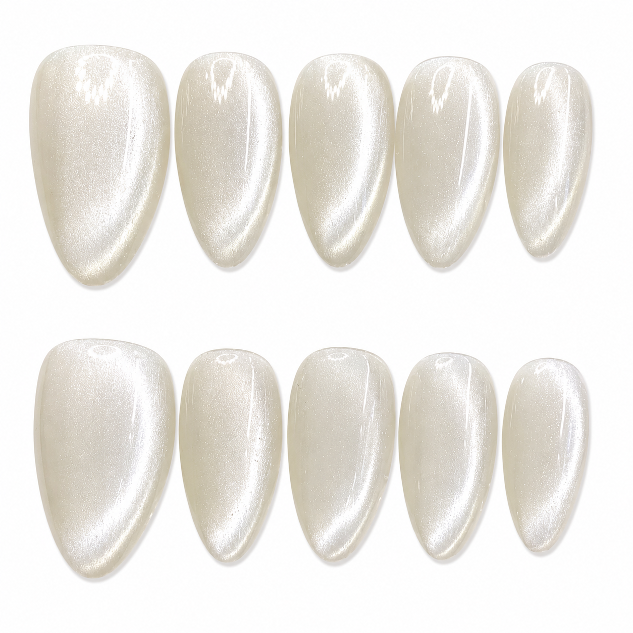 Cream Pearl Cat Eye Nails